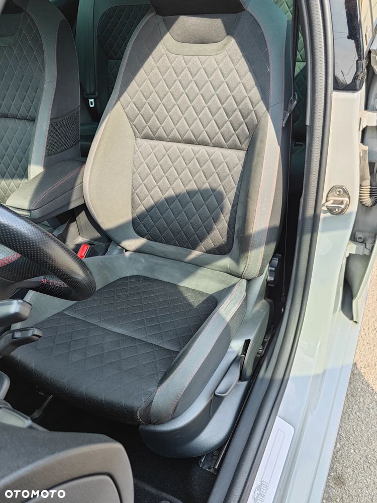 Skoda Fabia 1.0 TSI Monte Carlo - 8