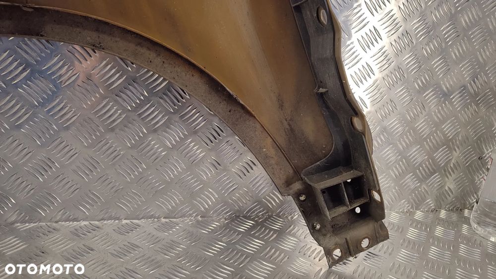 VW TOUAREG 7L LIFT 06-09R BŁOTNIK PRAWY LR7M 7L6821254 C - 10