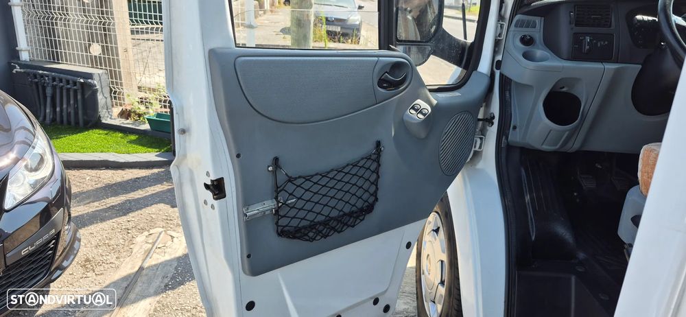 Ford Transit 2.2 TDCI - CHAUSSON  FLASH 02 - 4 LUGARES - 4 DORMIDAS - 14