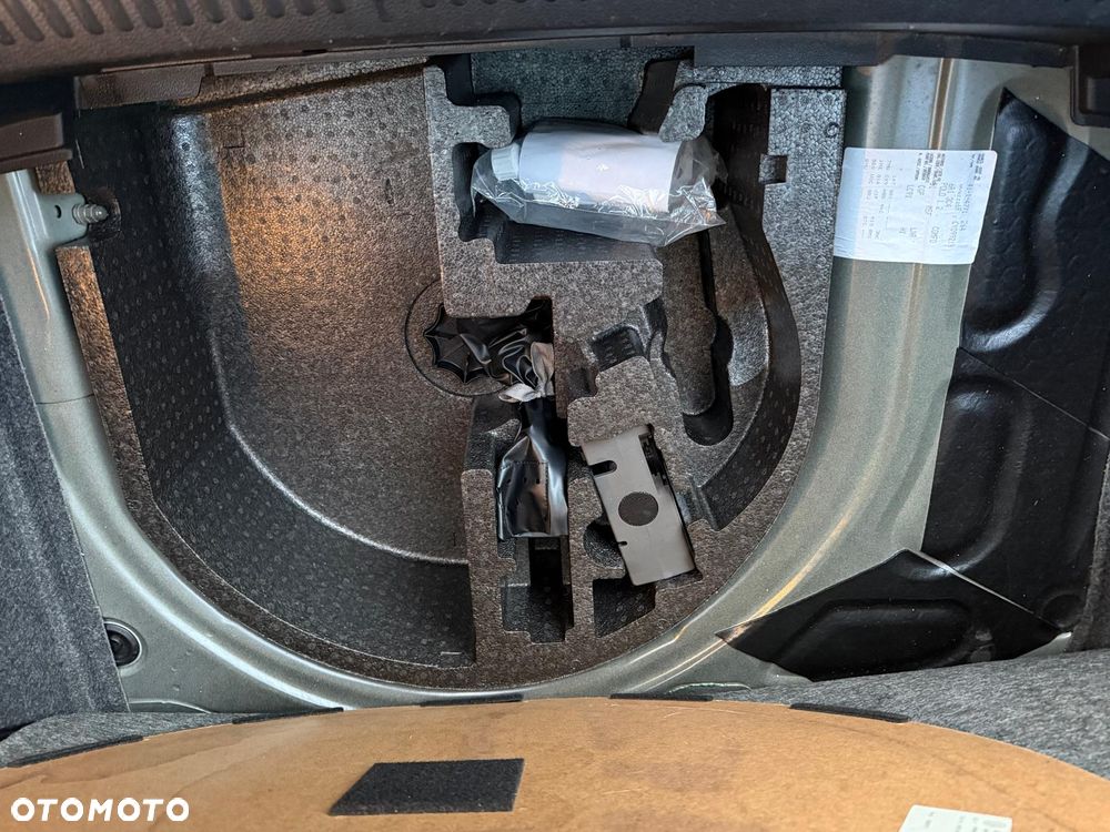 Volkswagen Polo - 12