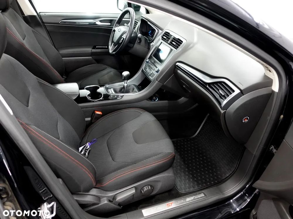 Ford Mondeo 2.0 TDCi ST-Line - 11