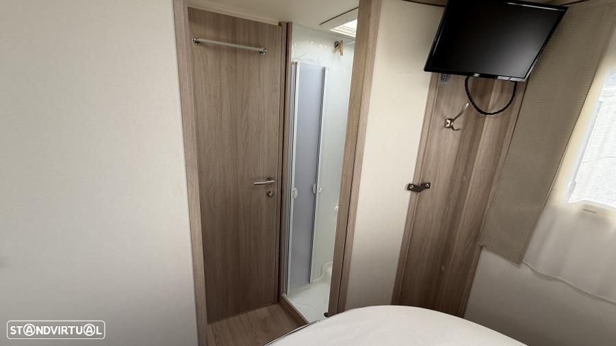 Rapido Serie 6F 696 FF 50 anos c.central e basculante - 16