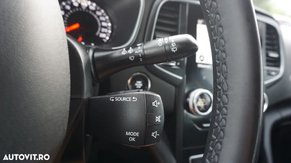 Renault Megane BLUE dCi EDC Limited - 22