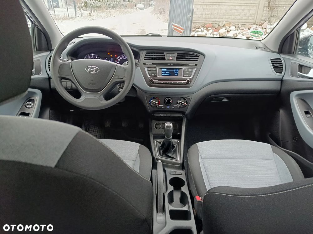 Hyundai i20 1.2 - 16