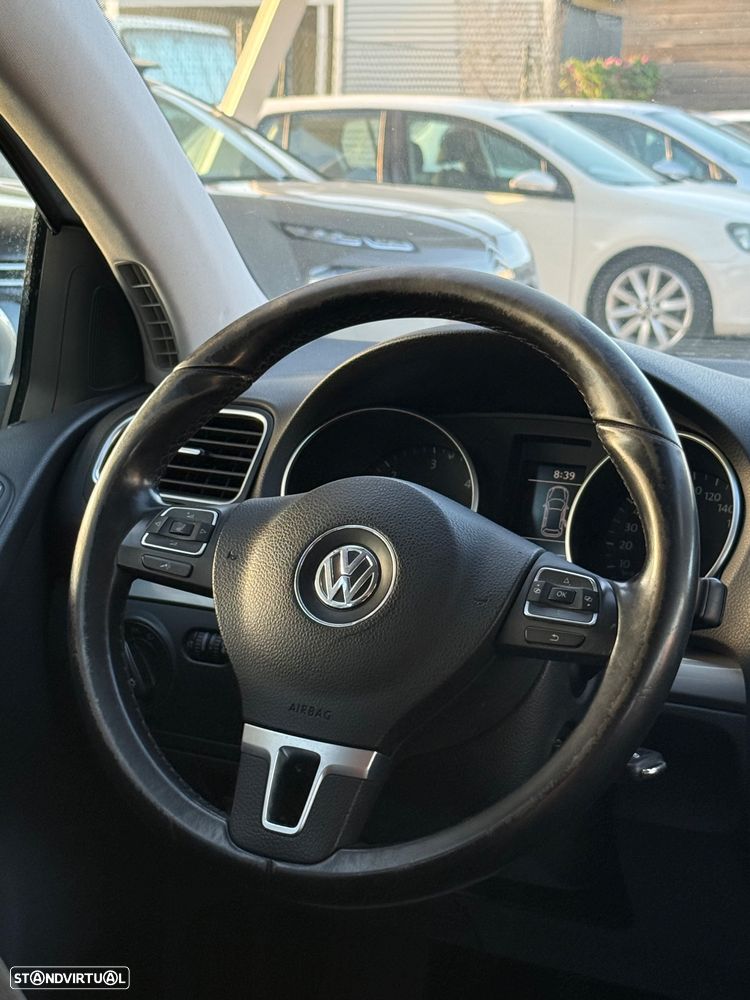VW Golf 1.6 TDi Confortline - 8