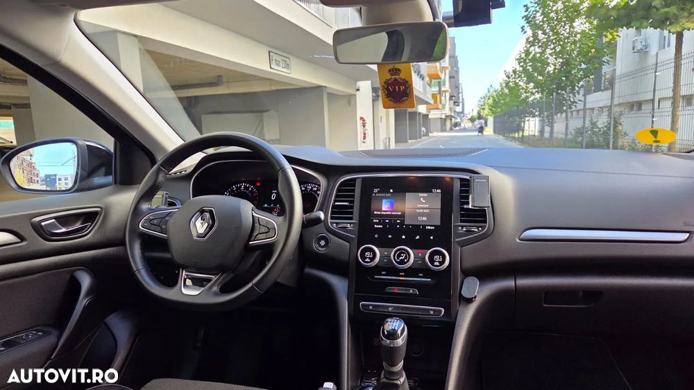 Renault Megane TCe 140 GPF Zen - 4