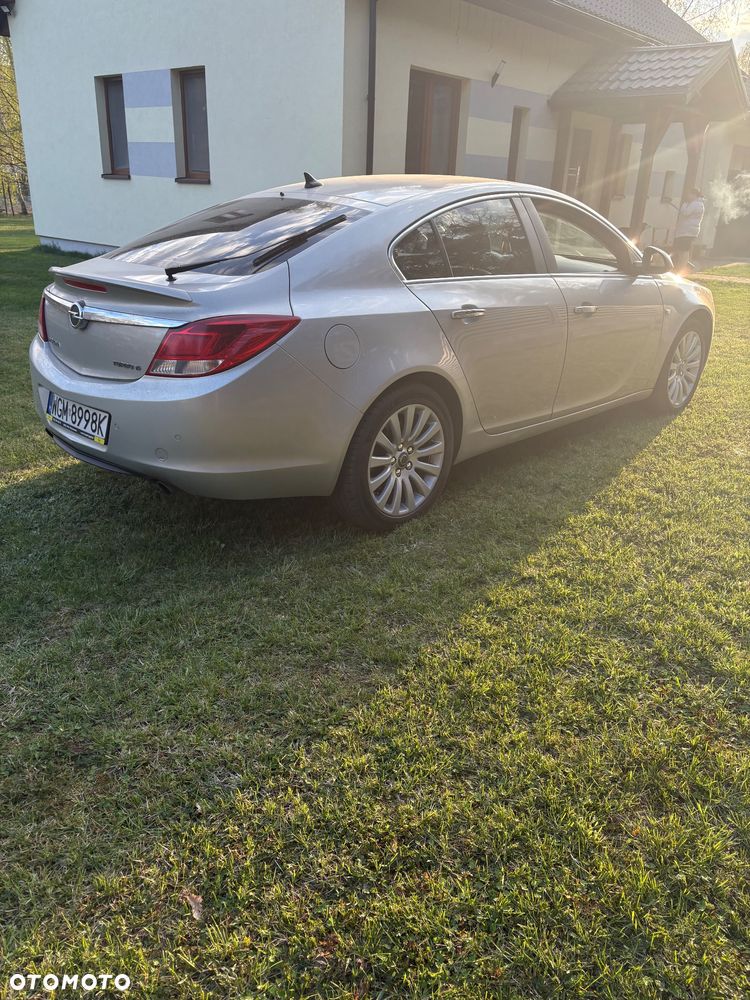 Opel Insignia 2.0 T Cosmo 4x4 - 2