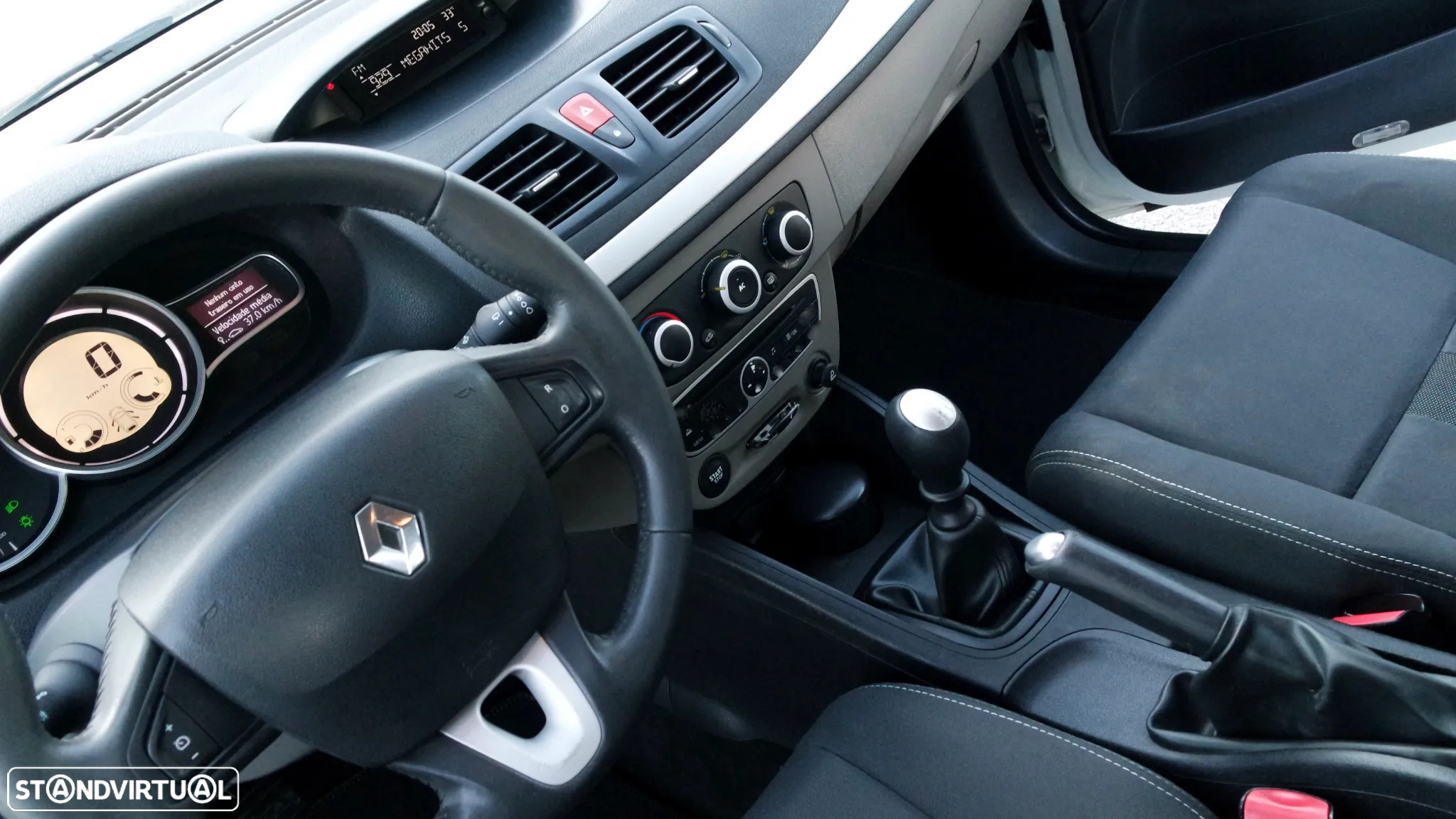 Renault Mégane Sport Tourer 1.5 dCi Dynamique S CO2 Champion - 30