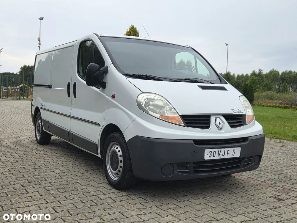 Renault Trafic - 14
