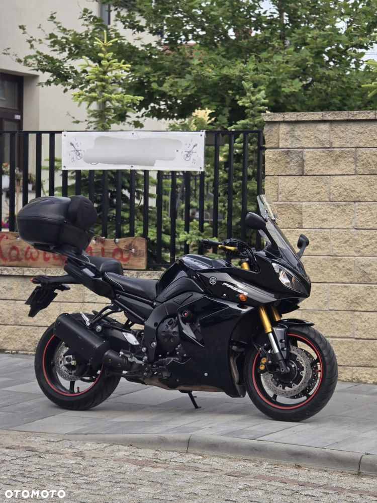 Yamaha FZ8 - 4