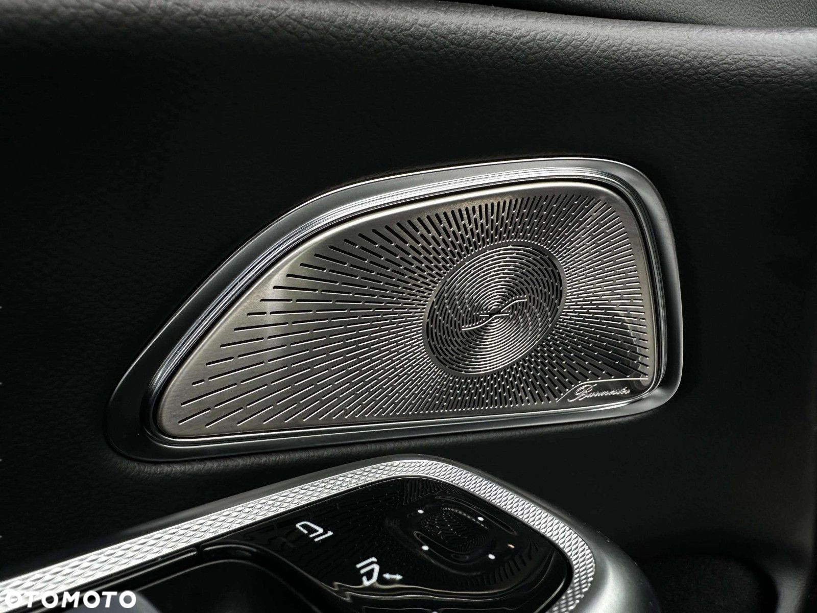 Mercedes-Benz Klasa E - 17