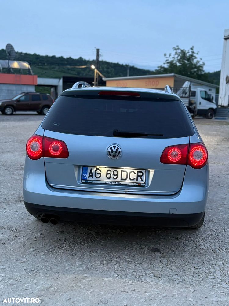 Volkswagen Passat 2.0 TDI DPF DSG Comfortline - 8