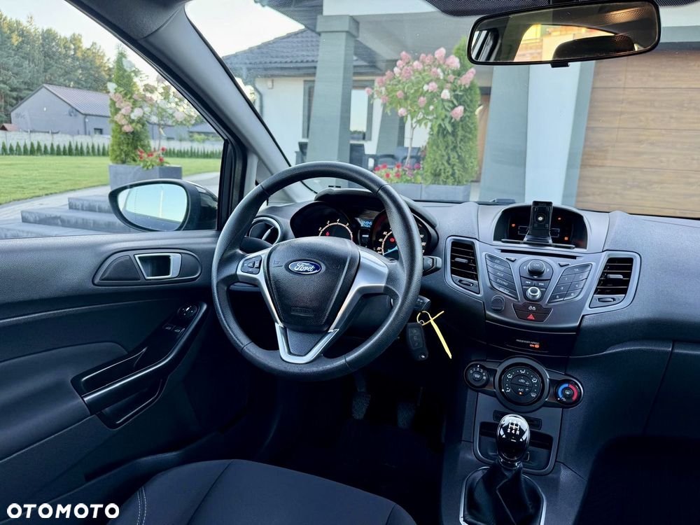 Ford Fiesta - 16