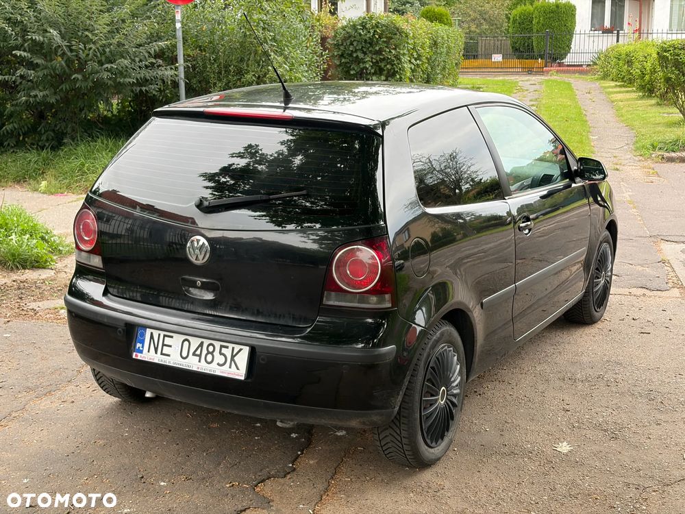Volkswagen Polo 1.4 16V Comfortline - 5