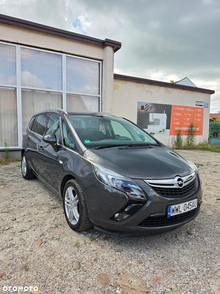 Opel Zafira 1.6 T SIDI Cosmo S&S - 4