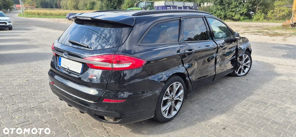 Ford Mondeo 1.5 EcoBoost ST-Line X - 24