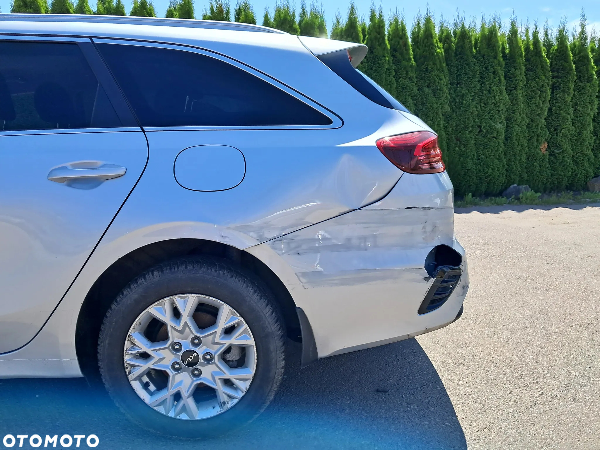 Kia Ceed - 12