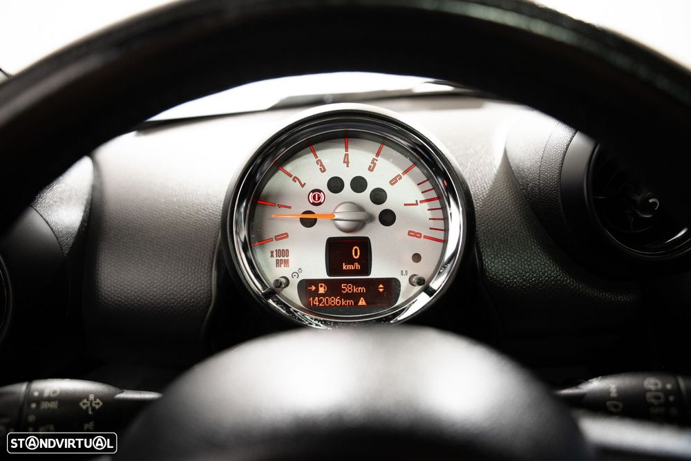 MINI Paceman Cooper S - 23