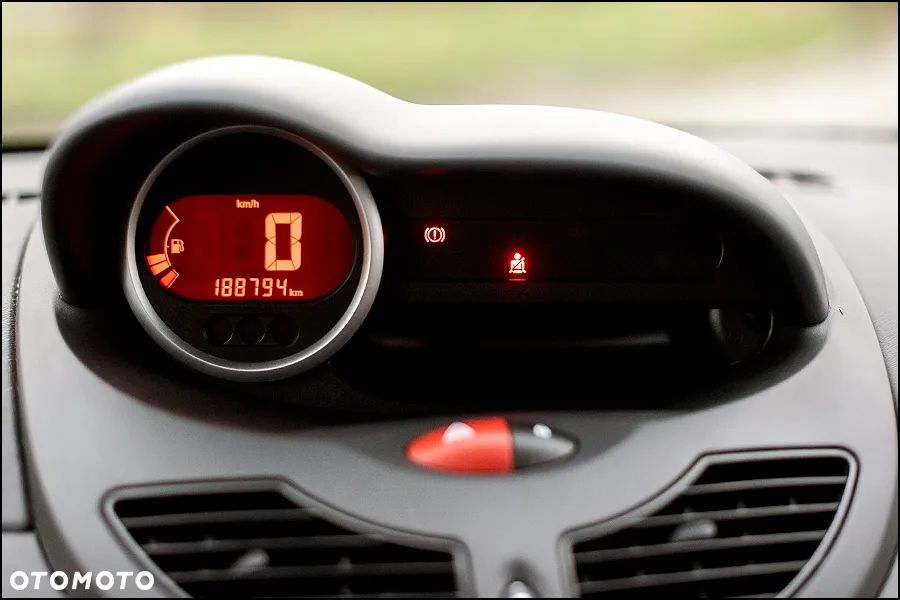 Renault Twingo - 23