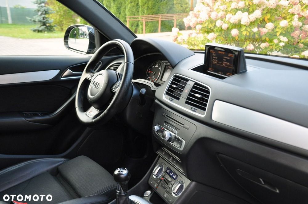Audi Q3 - 18