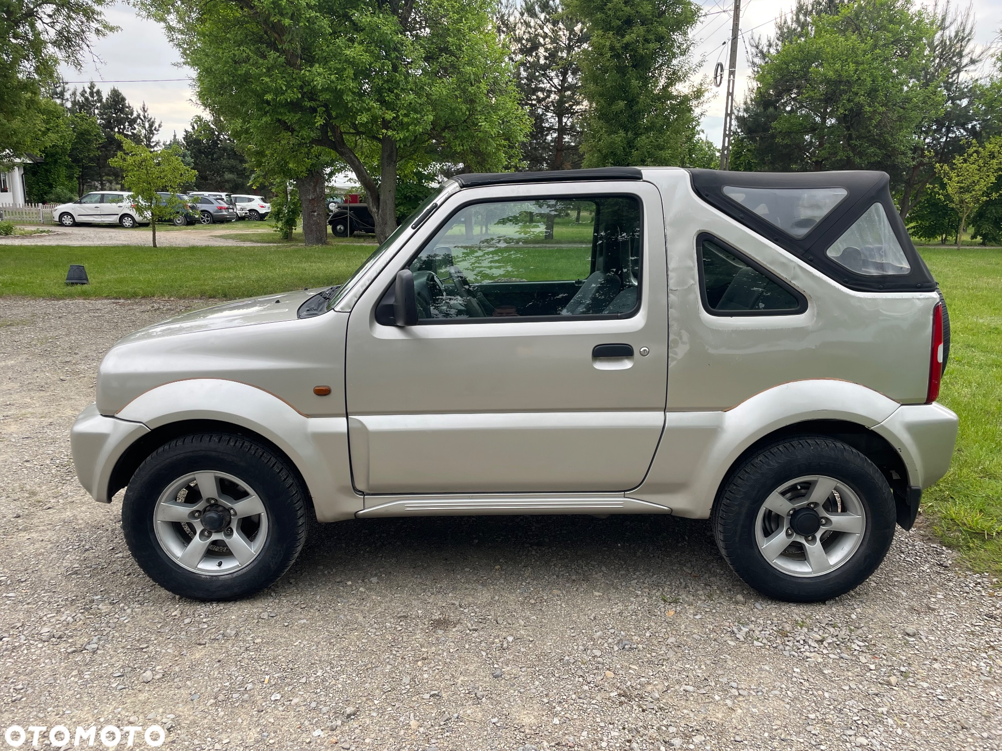 Suzuki Jimny 1.3 - 6