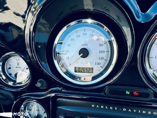 Harley-Davidson Touring Street Glide - 8