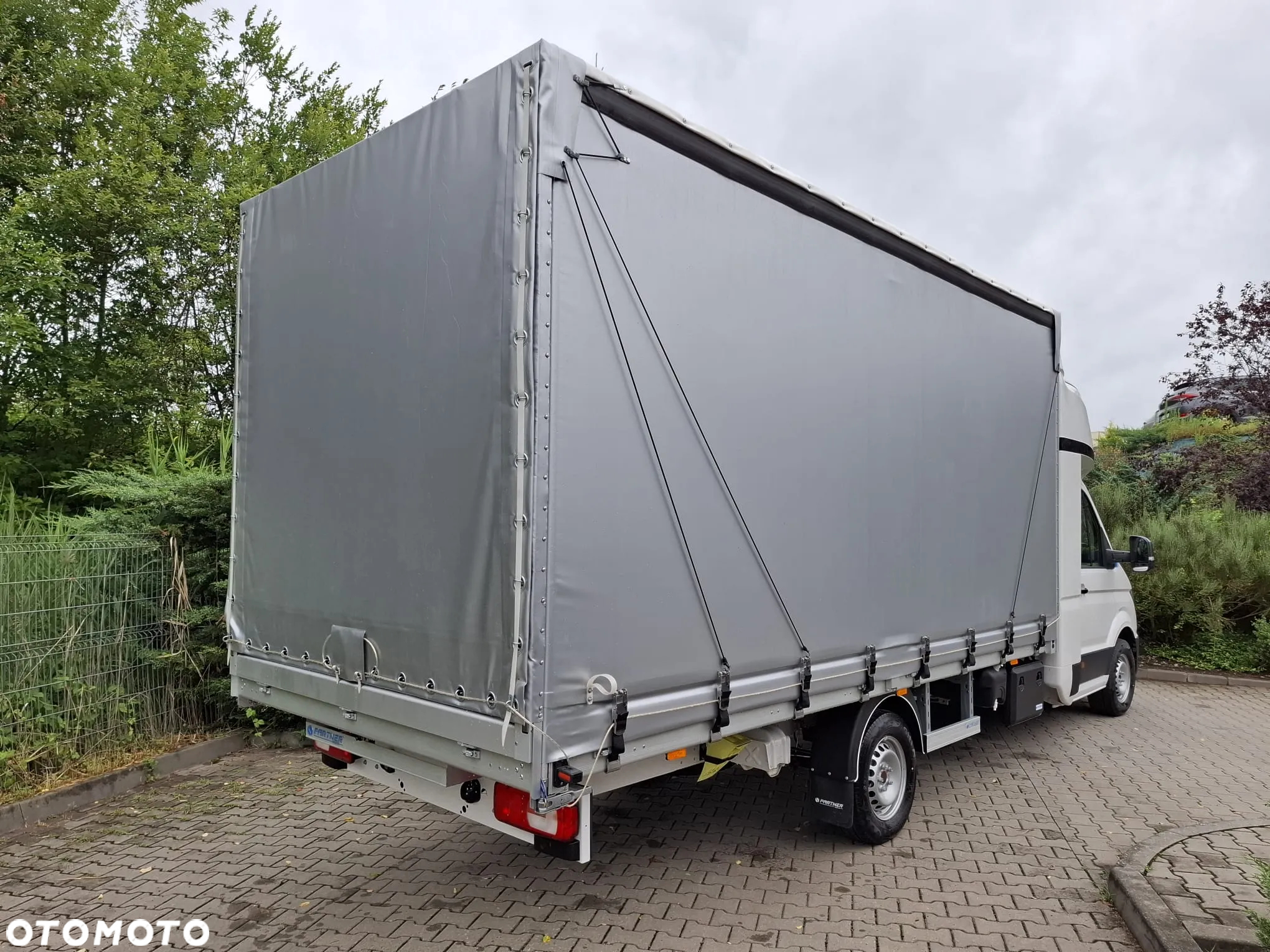 Volkswagen CRAFTER 35 - 4