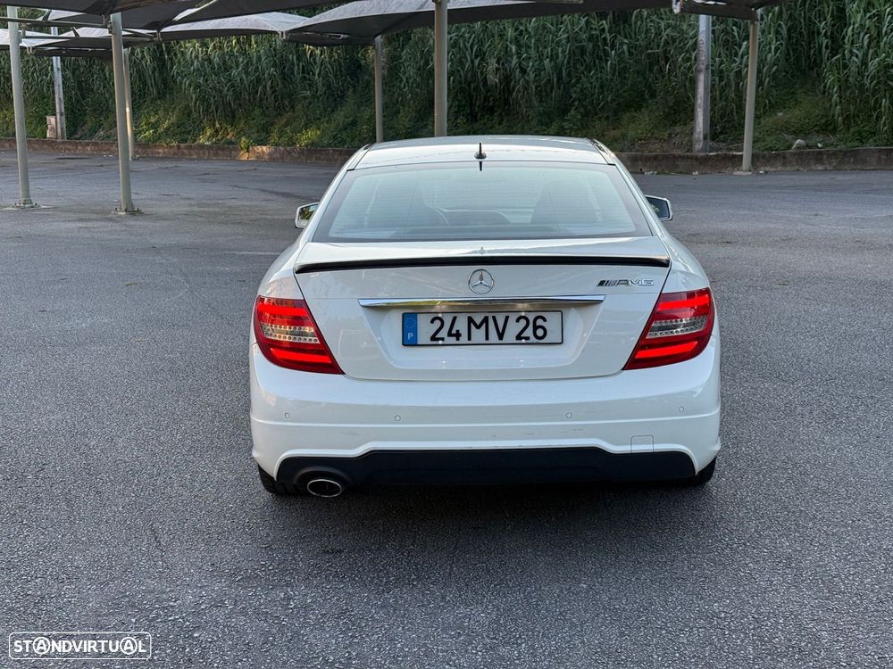 Mercedes-Benz C 220 - 6