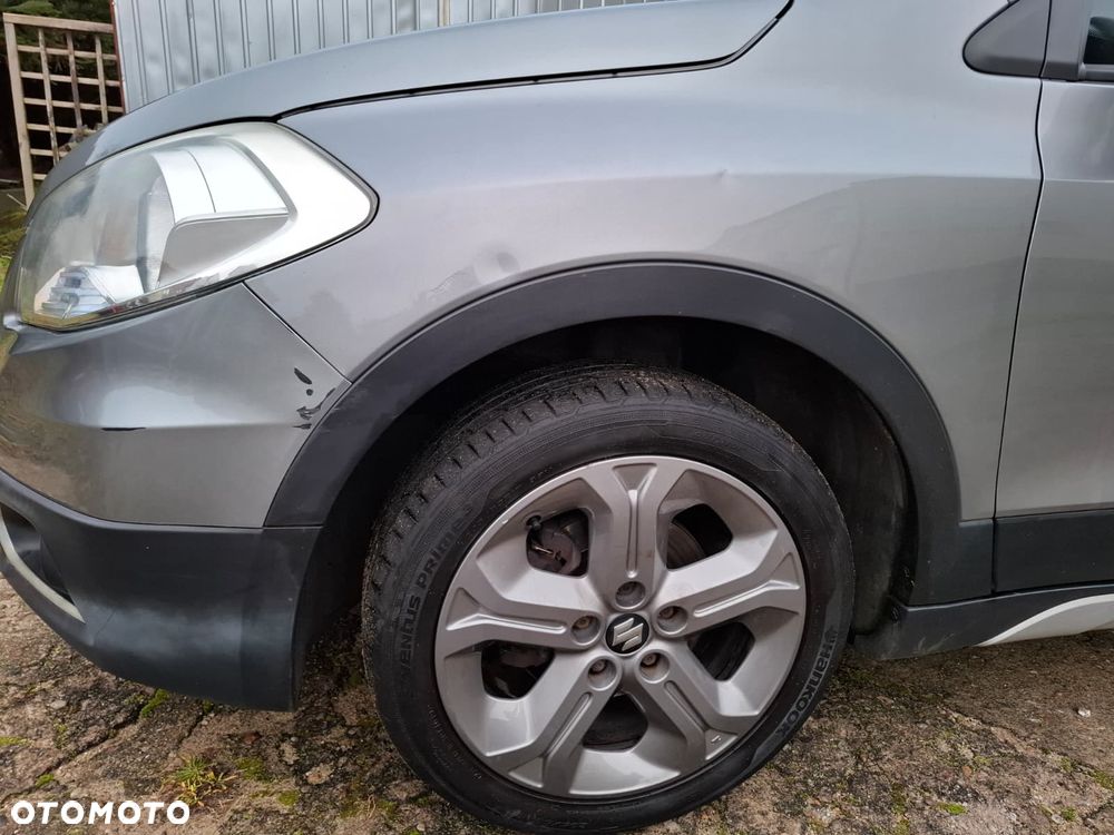 Suzuki SX4 S-Cross 1.6 Premium 4WD - 12