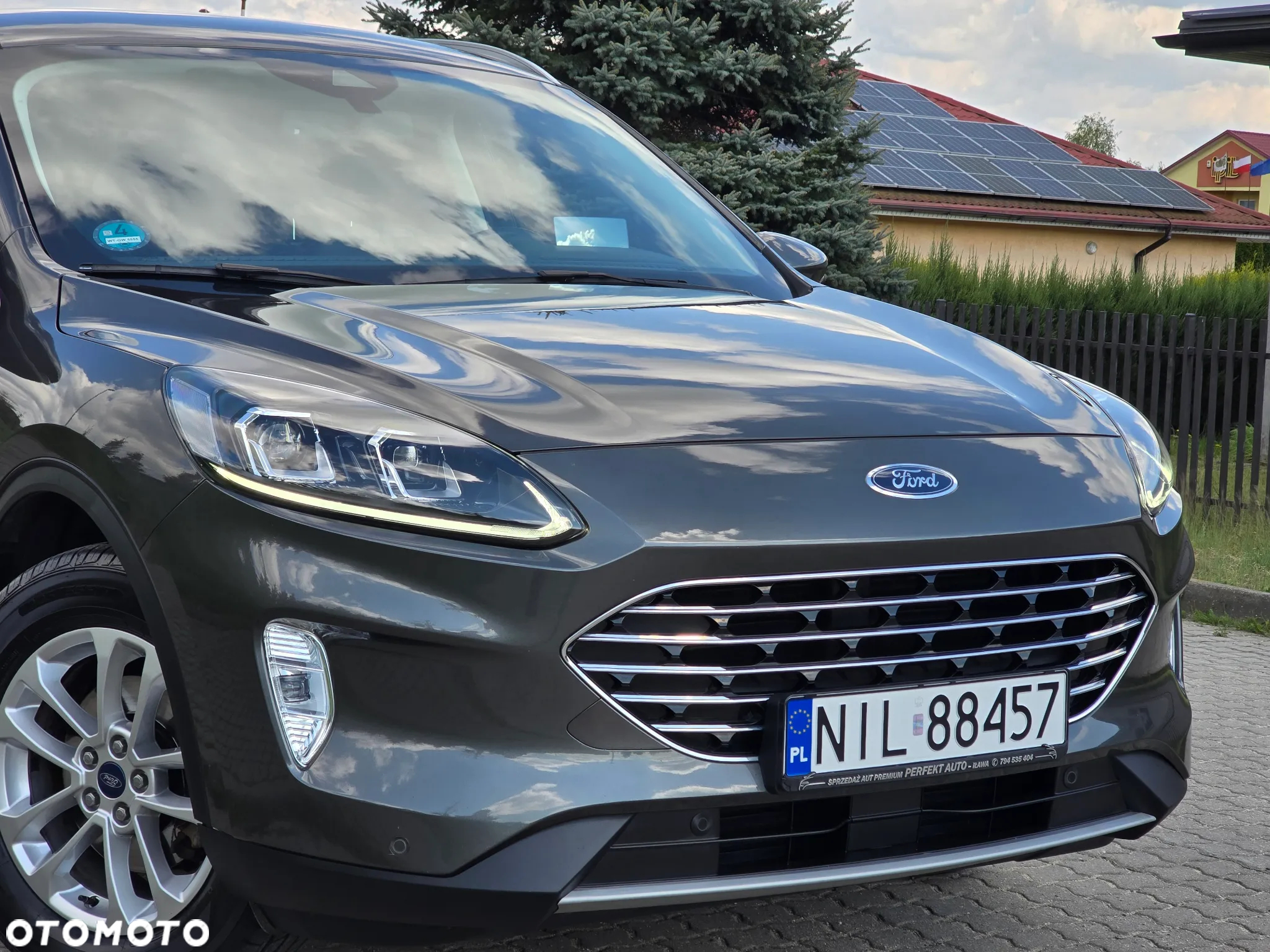 Ford Kuga 2.0 EcoBlue Hybrid TITANIUM - 6