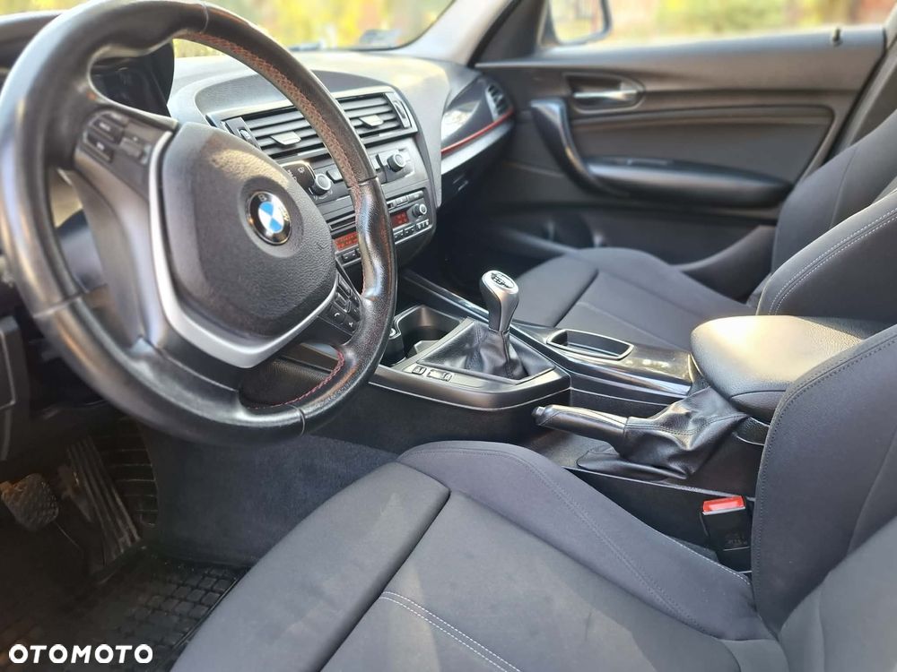 BMW Seria 1 118i Sport Line - 11