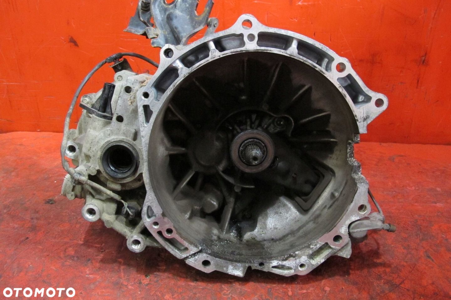 MAZDA 5 CR19 CR 05- 1.8 16V L823 SKRZYNIA BIEGÓW MANUALNA GC310 - 1