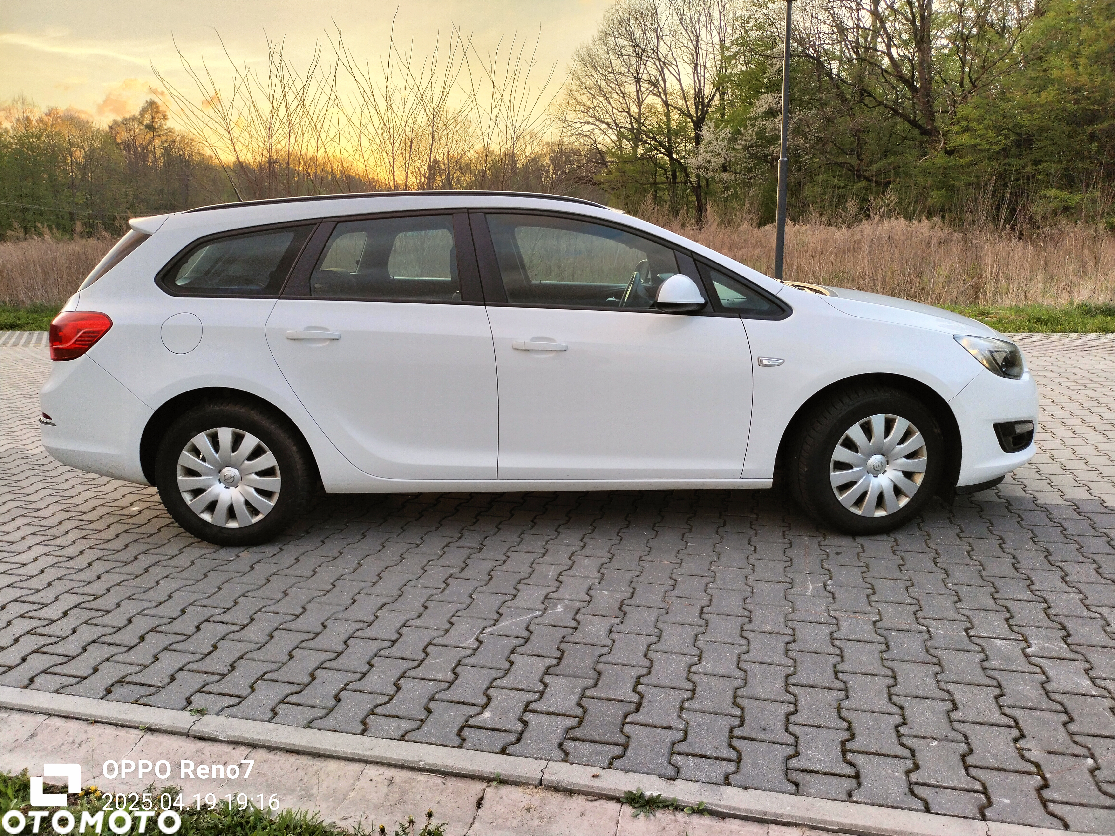 Opel Astra IV 1.4 T Sport - 4