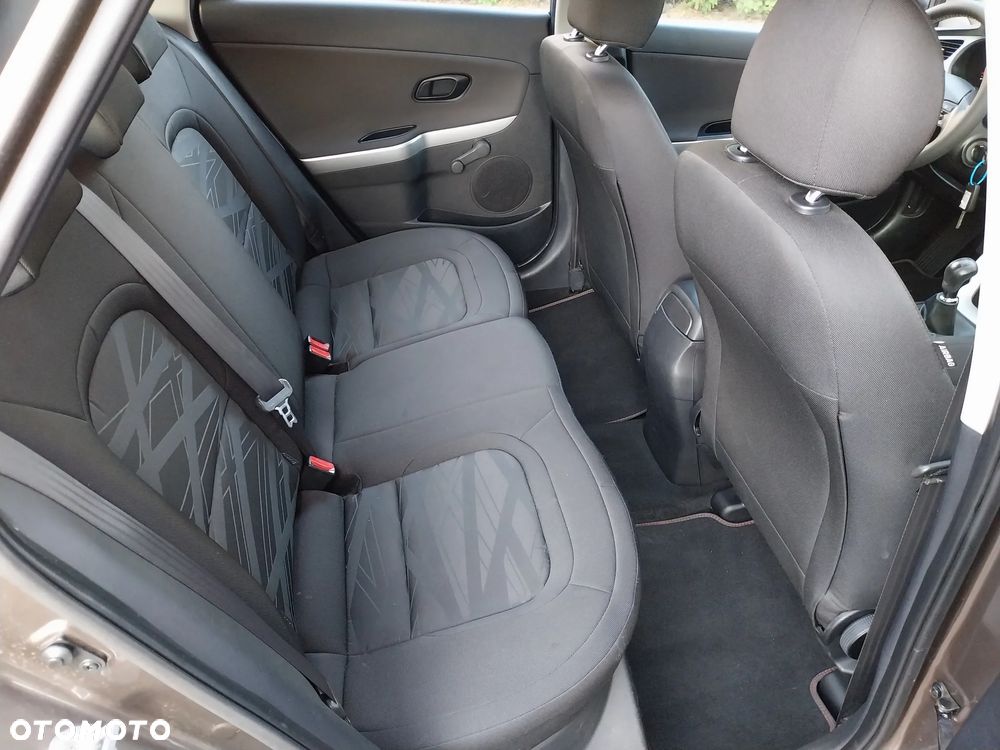 Kia Ceed 1.4 CVVT - 18