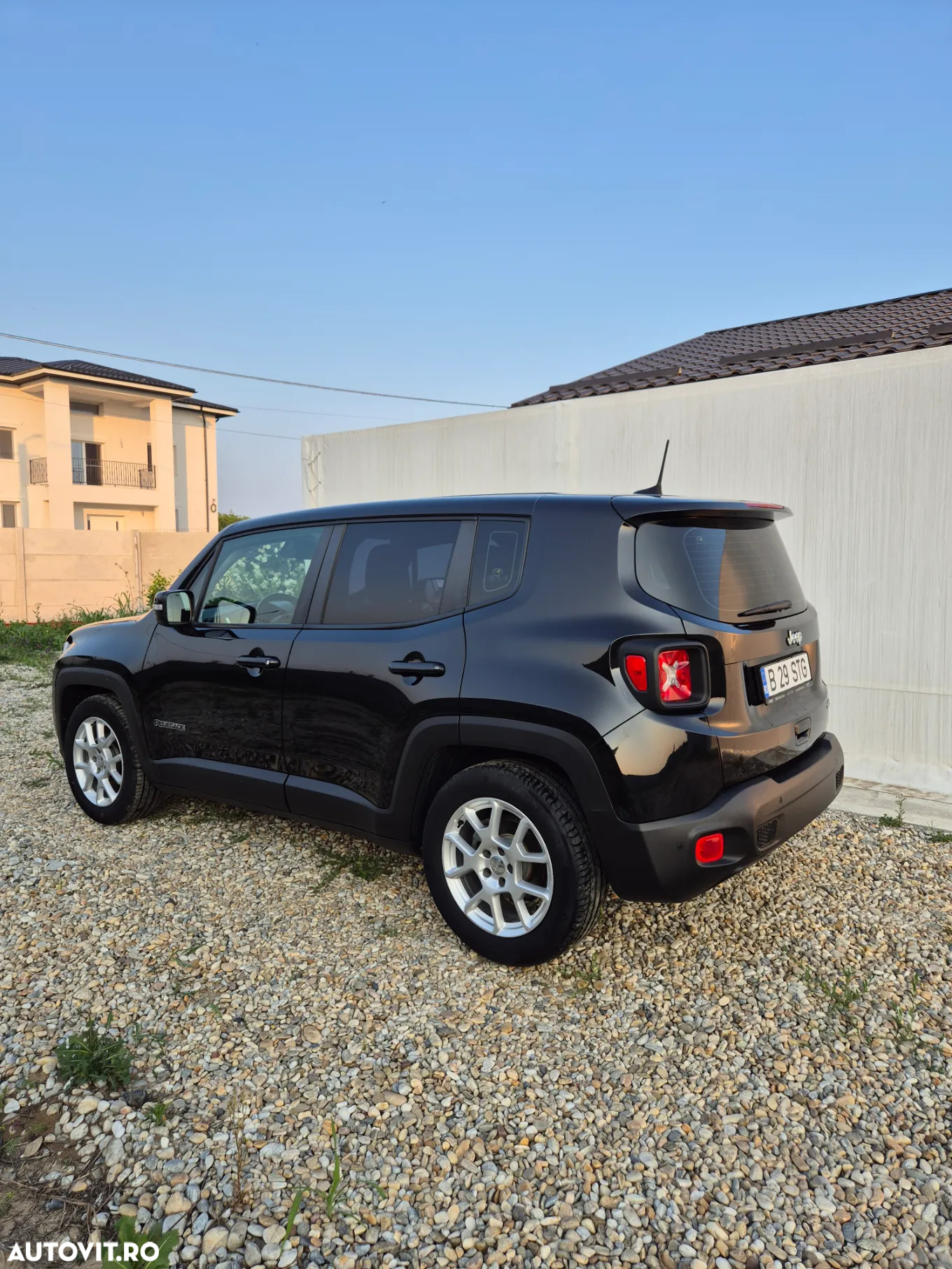 Jeep Renegade 1.0 Turbo 4x2 M6 Longitude - 6