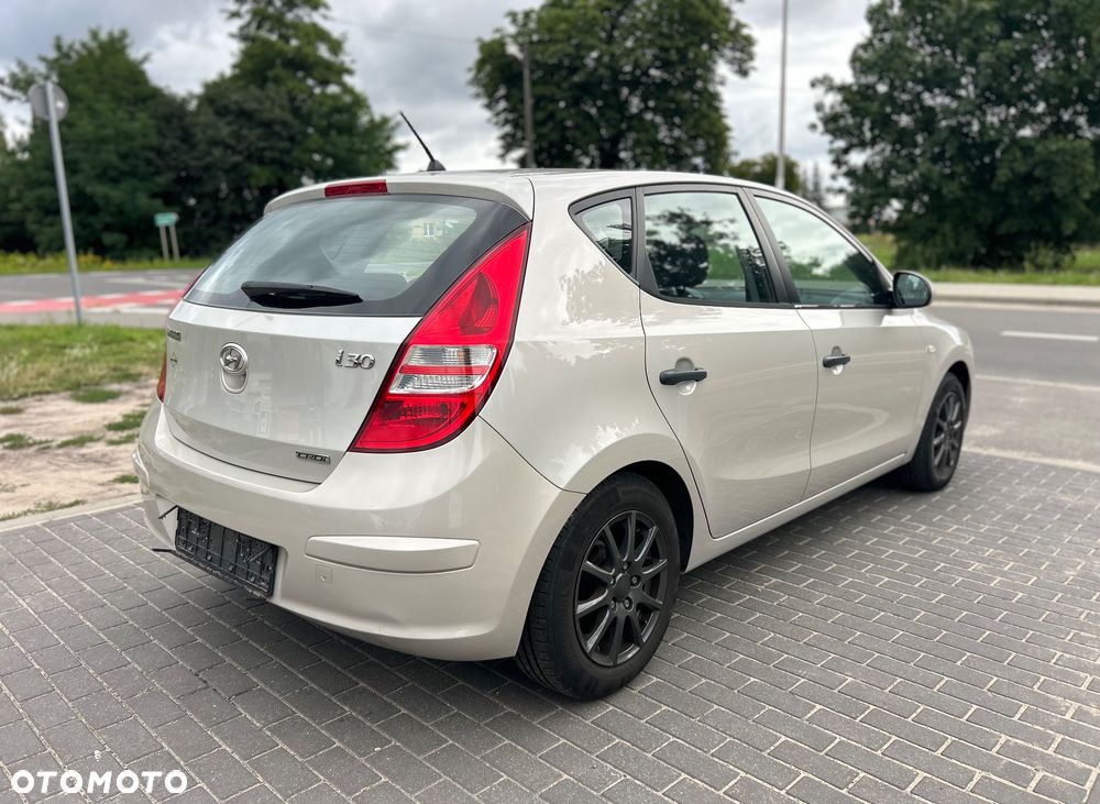 Hyundai i30 i30cw 1.6 CRDi Edition 20 - 4