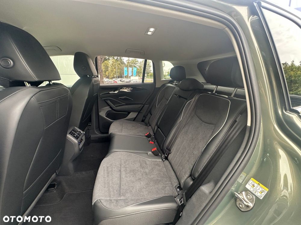 Volkswagen Tiguan 2.0 TDI Elegance DSG - 26
