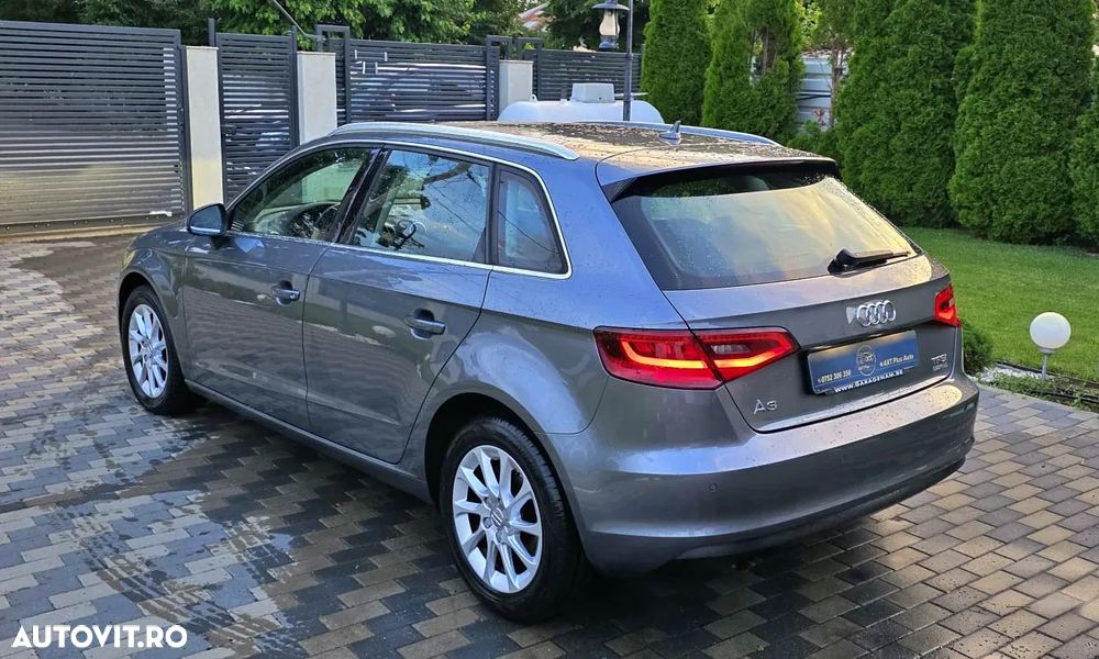 Audi A3 Sportback 1.2 TFSI Attraction - 10