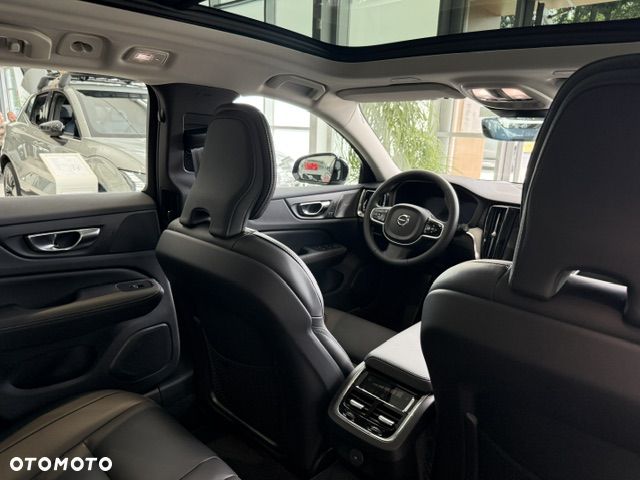 Volvo V60 B4 B Ultra Dark - 29