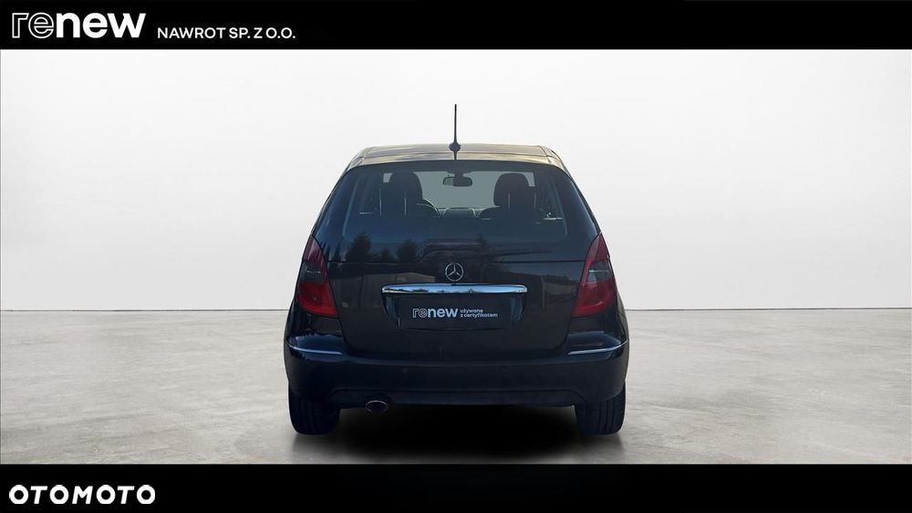 Mercedes-Benz A-Class 2011 photo 4