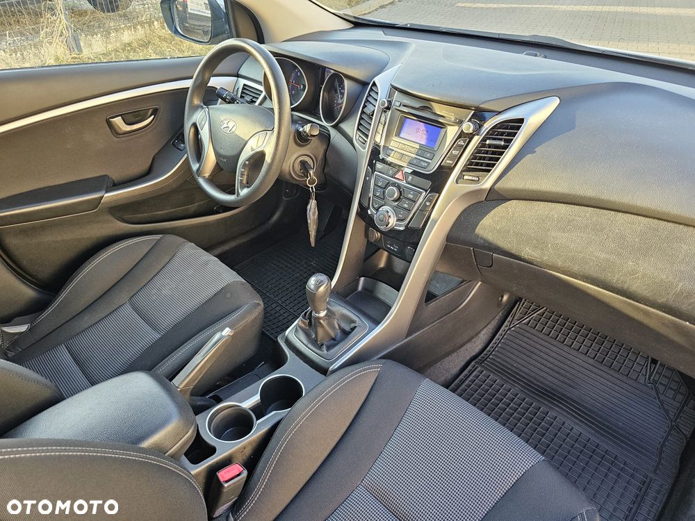 Hyundai i30 1.4 CRDi Premium - 18