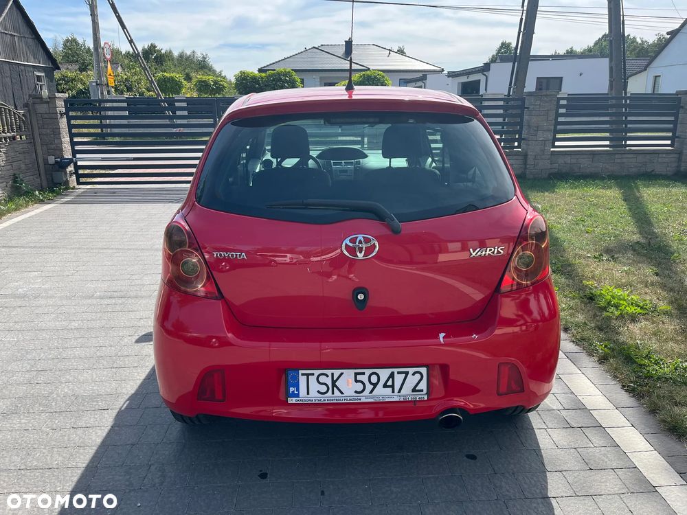Toyota Yaris 1.8 VVT-i TS - 26