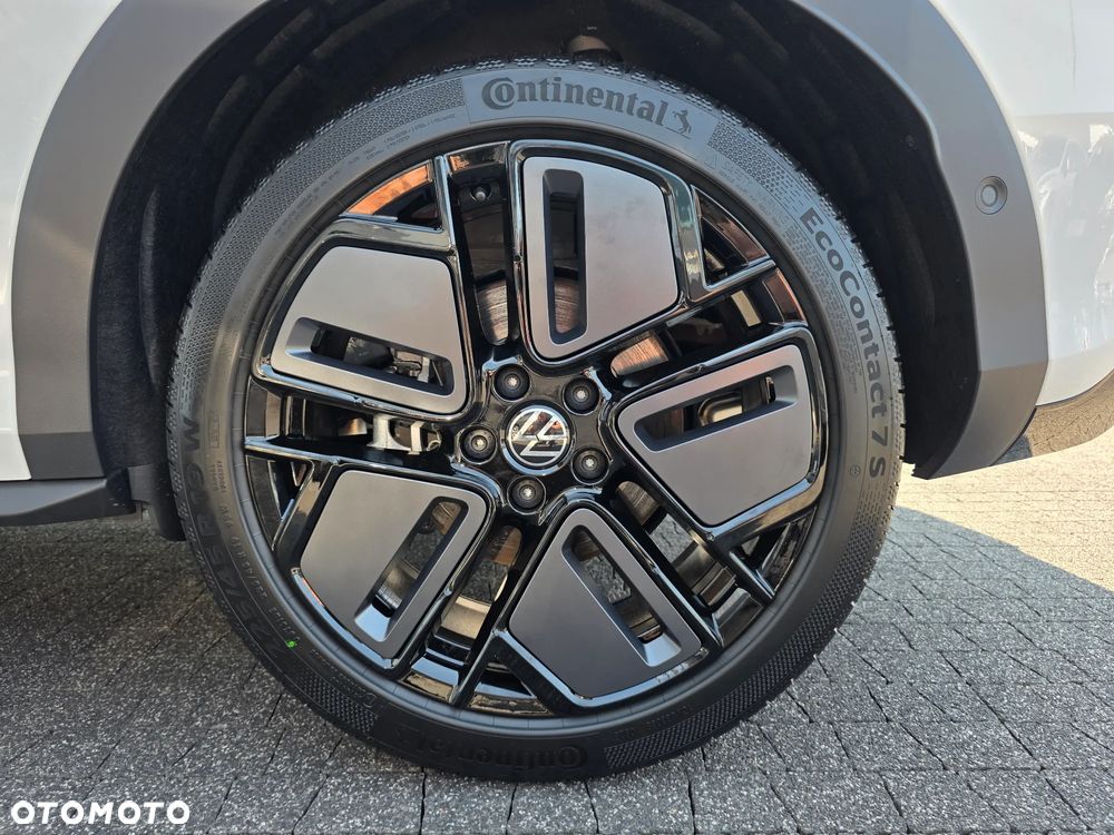 Volkswagen T-Roc 1.5 eTSI R-Line DSG - 13