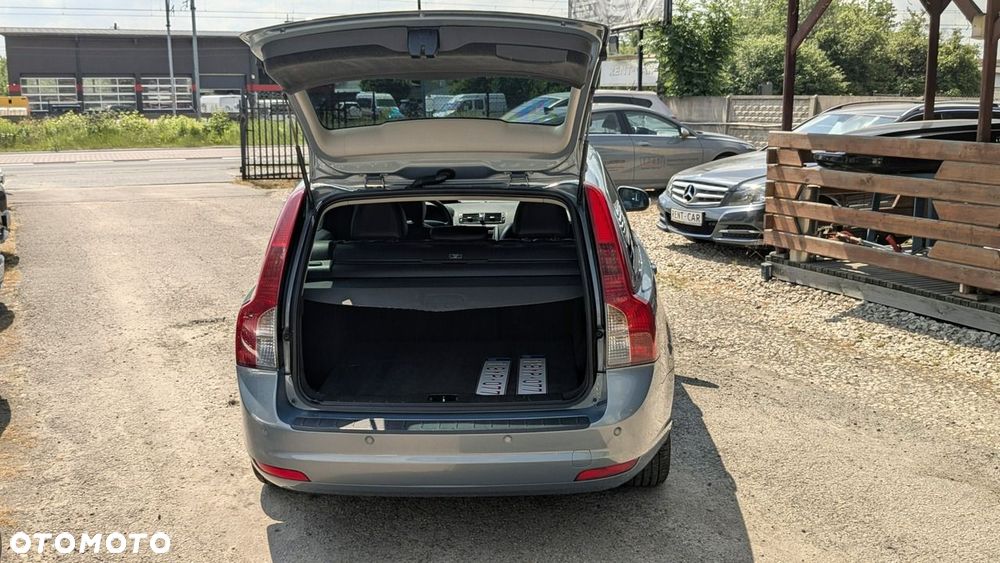Volvo V50 - 34
