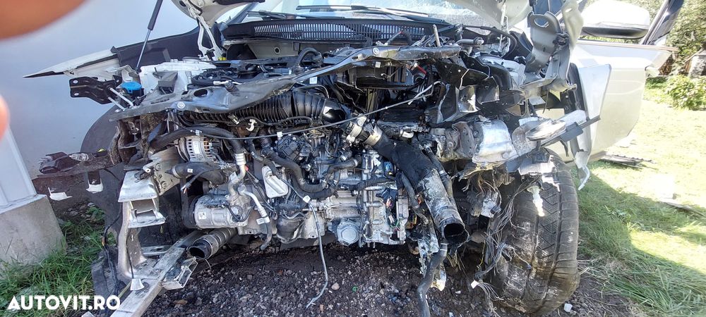 BMW X1 sDrive20i AT - 12