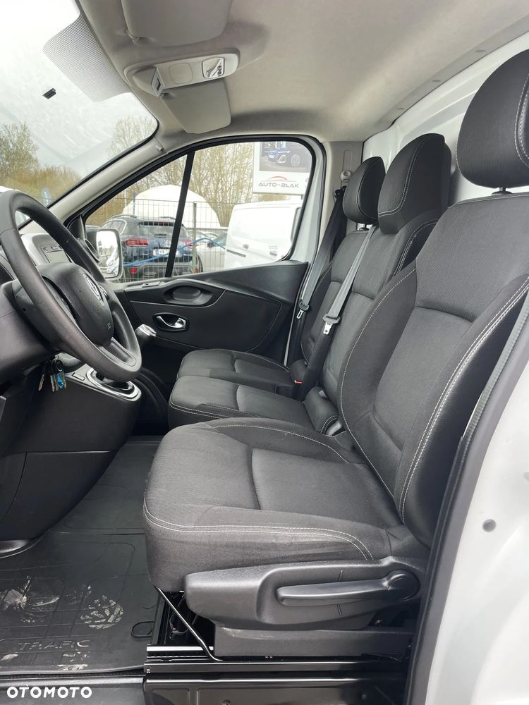 Renault Trafic - 8
