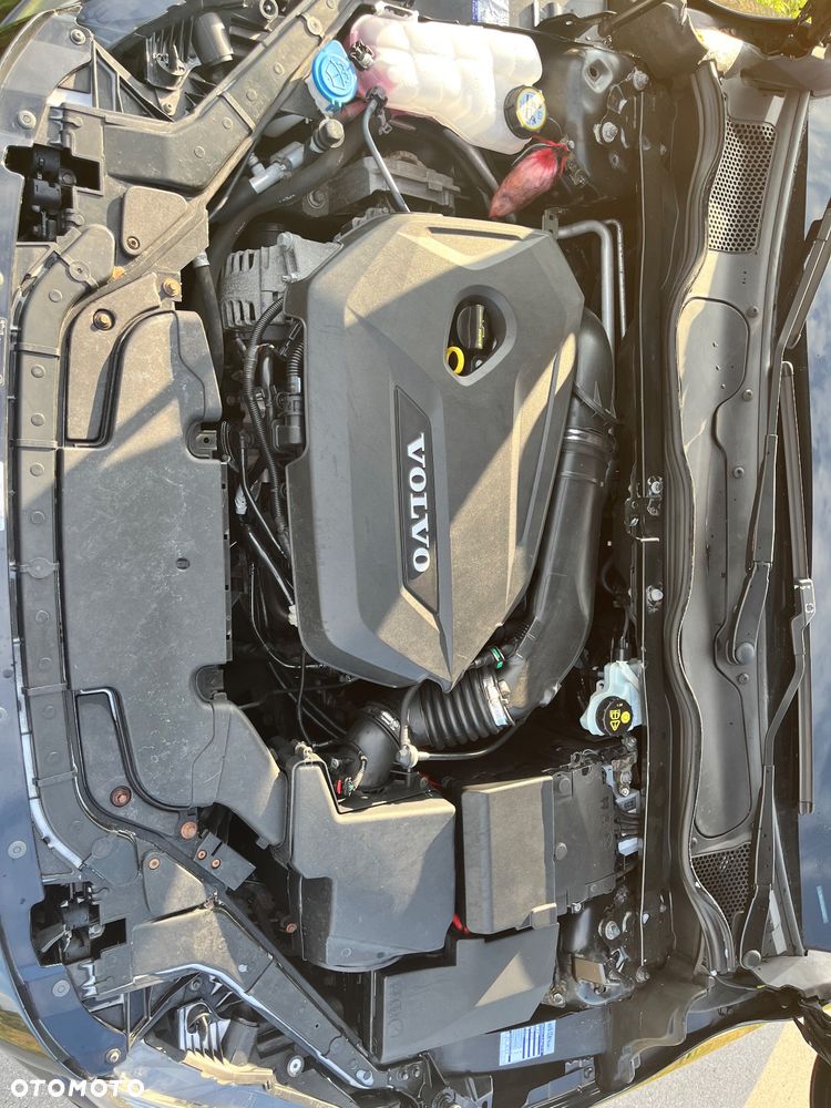 Volvo V40 ver-t3-momentum - 16