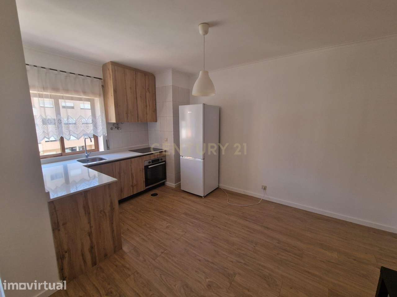 Apartamento T1 em Braga (São Vítor) com 2 casas de banho - Grande imagem: 2/11