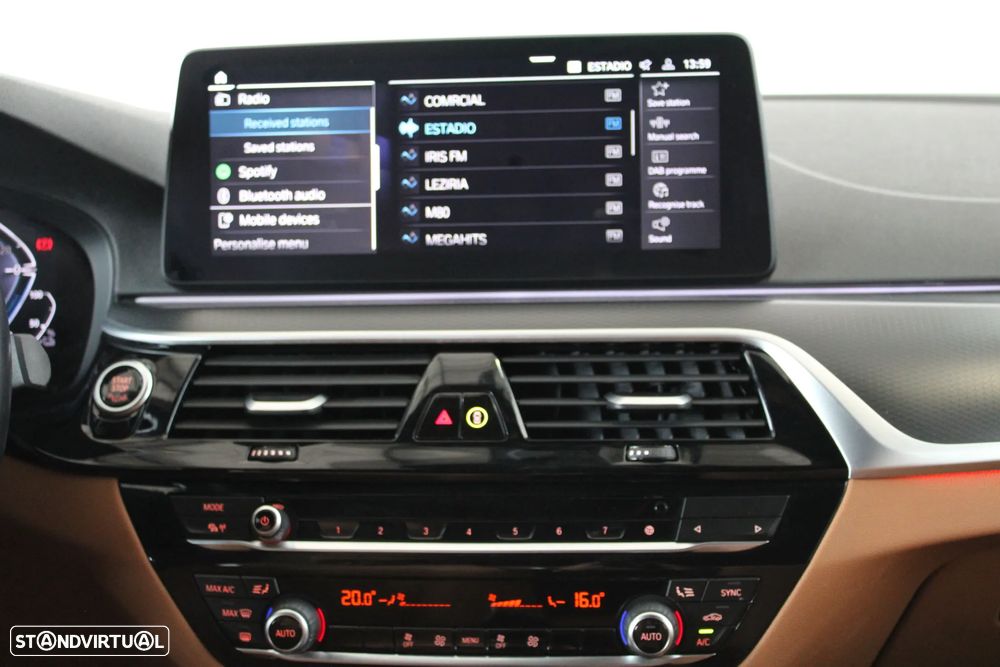 BMW 530 e Pack M - 14