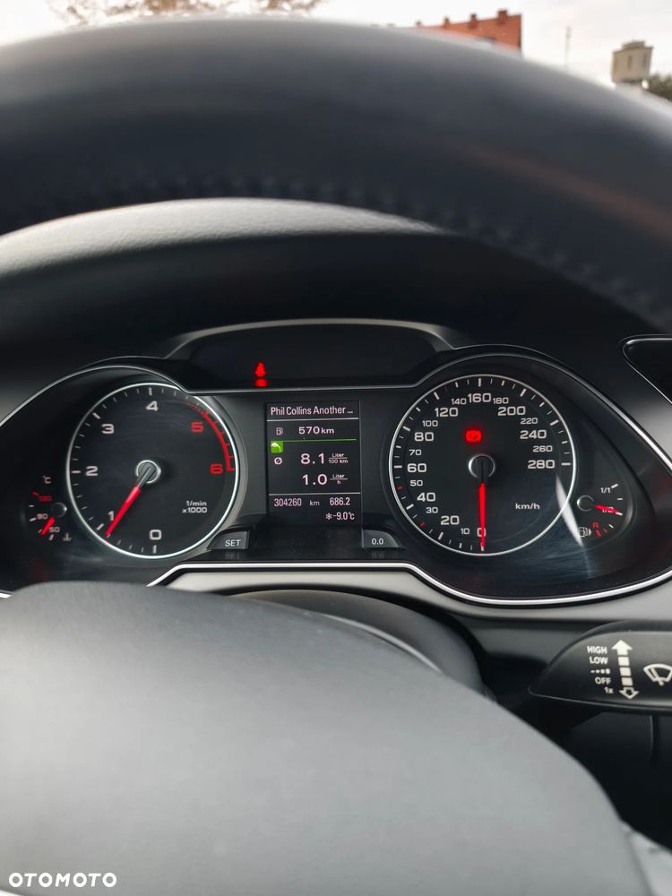 Audi A4 Avant 2014 photo 2